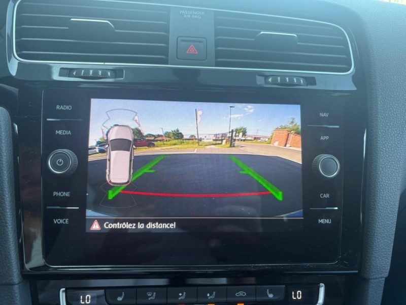 VOLKSWAGEN GOLF 2019