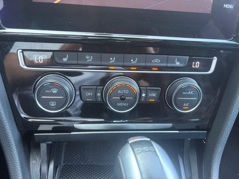 VOLKSWAGEN GOLF 2019