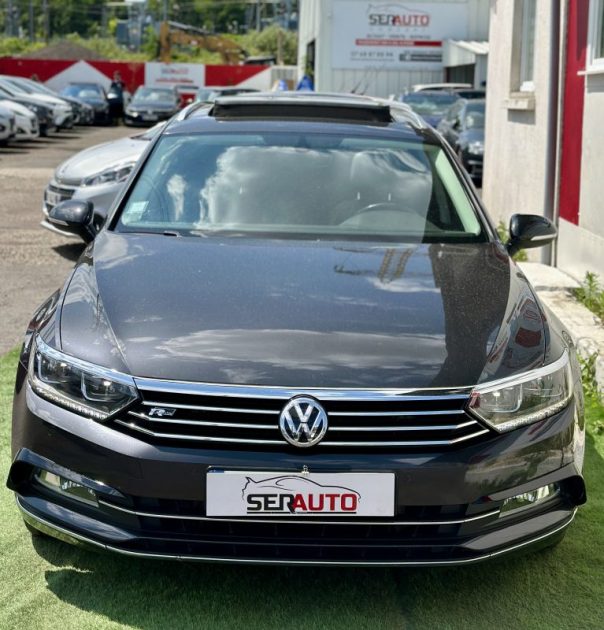 VOLKSWAGEN PASSAT 2.0 TDI 150CV CARAT EXCLUSIVE / TOIT OUVRANT - *** REMISE - PRIX COUTANT !! ***