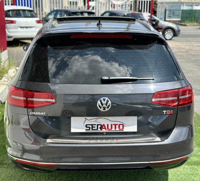 VOLKSWAGEN PASSAT 2.0 TDI 150CV CARAT EXCLUSIVE / TOIT OUVRANT - *** REMISE - PRIX COUTANT !! ***