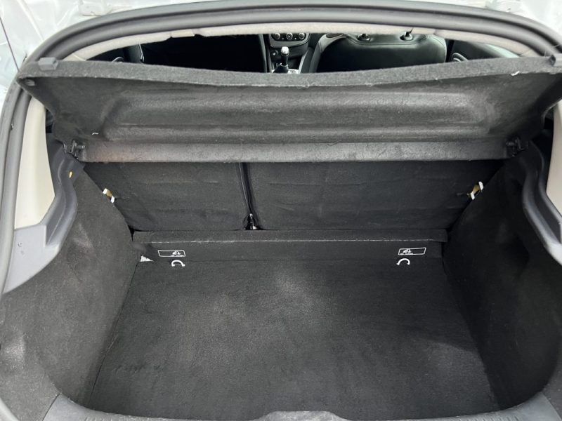 RENAULT CLIO 4 IV PHASE 2 INTENS 1.5 DCI 90 Cv ECRAN TACTILE CAMERA RECUL - GARANTIE 1 AN