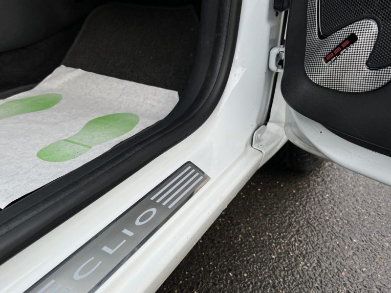 RENAULT CLIO 4 IV PHASE 2 INTENS 1.5 DCI 90 Cv ECRAN TACTILE CAMERA RECUL - GARANTIE 1 AN