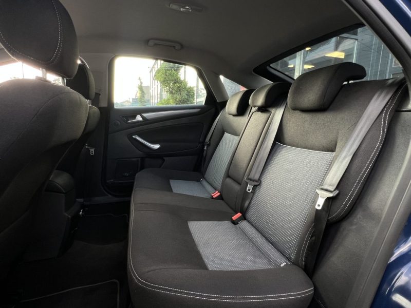 FORD MONDEO III PHASE 2 BERLINE 1.6 SCTI ECOBOOST 160 Cv GPS BLUETOOTH CRIT AIR 1 - GARANTIE 1 AN