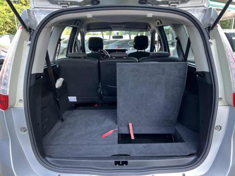 RENAULT SCENIC GRAND SCENIC 3 III 1.5 DCI 110 Cv 7 PLACES / CRIT AIR 2 - GARANTIE 1 AN