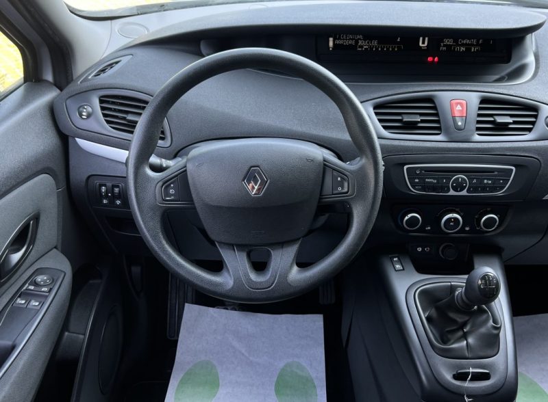 RENAULT SCENIC GRAND SCENIC 3 III 1.5 DCI 110 Cv 7 PLACES / CRIT AIR 2 - GARANTIE 1 AN