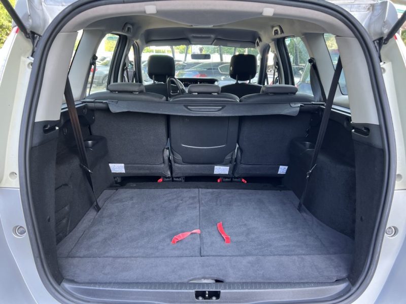 RENAULT SCENIC GRAND SCENIC 3 III 1.5 DCI 110 Cv 7 PLACES / CRIT AIR 2 - GARANTIE 1 AN