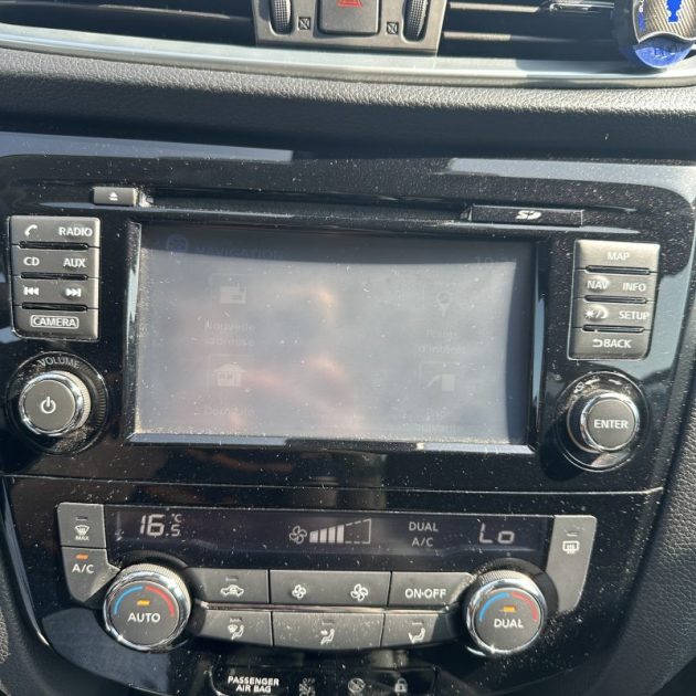 NISSAN QASHQAI 1.2i DIG-T 115 TEKNA Garantie 12 mois