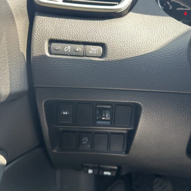 NISSAN QASHQAI 1.2i DIG-T 115 TEKNA Garantie 12 mois