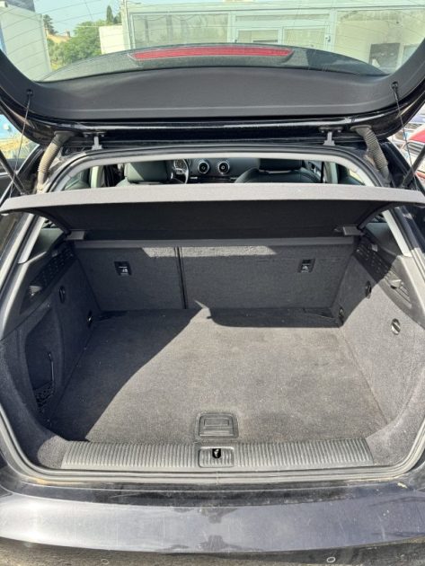 AUDI A3 SPORTBACK  1.6 TDI AMBITION LUXE BOITE AUTOMATIQUE 