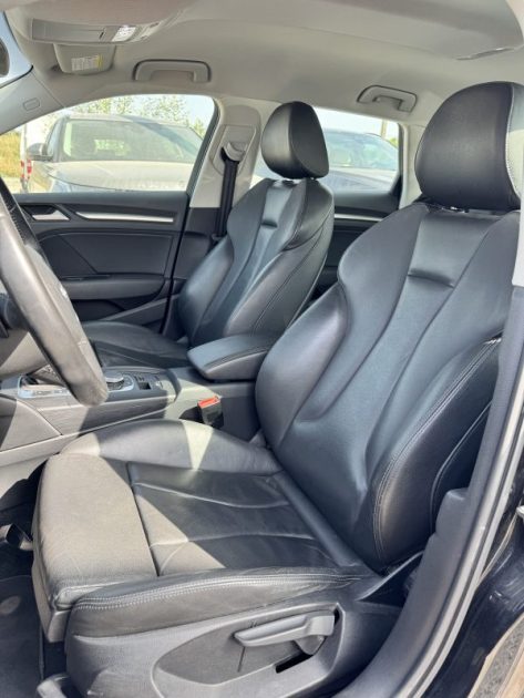 AUDI A3 SPORTBACK  1.6 TDI AMBITION LUXE BOITE AUTOMATIQUE 