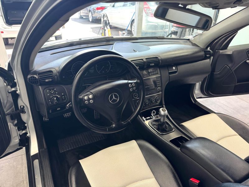 MERCEDES CLASSE C 2004