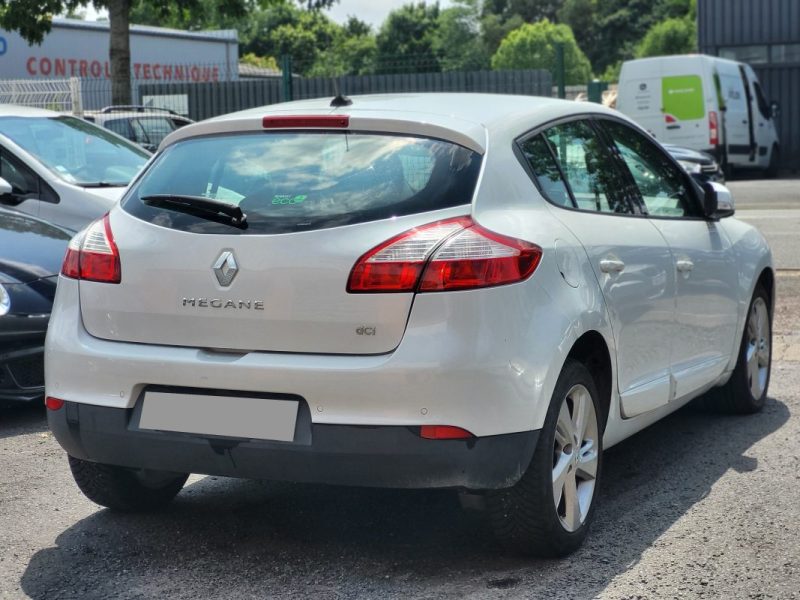 RENAULT MEGANE 2012