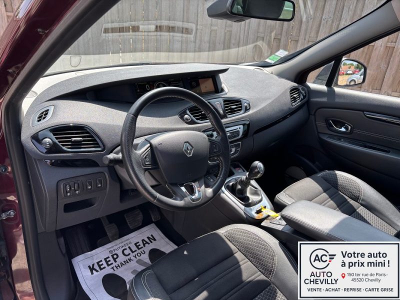 RENAULT SCENIC 1.2i - 16V TCE 130 Pack Bose