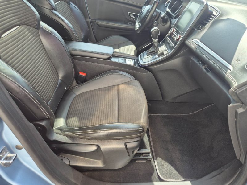 RENAULT MEGANE SCENIC 2017