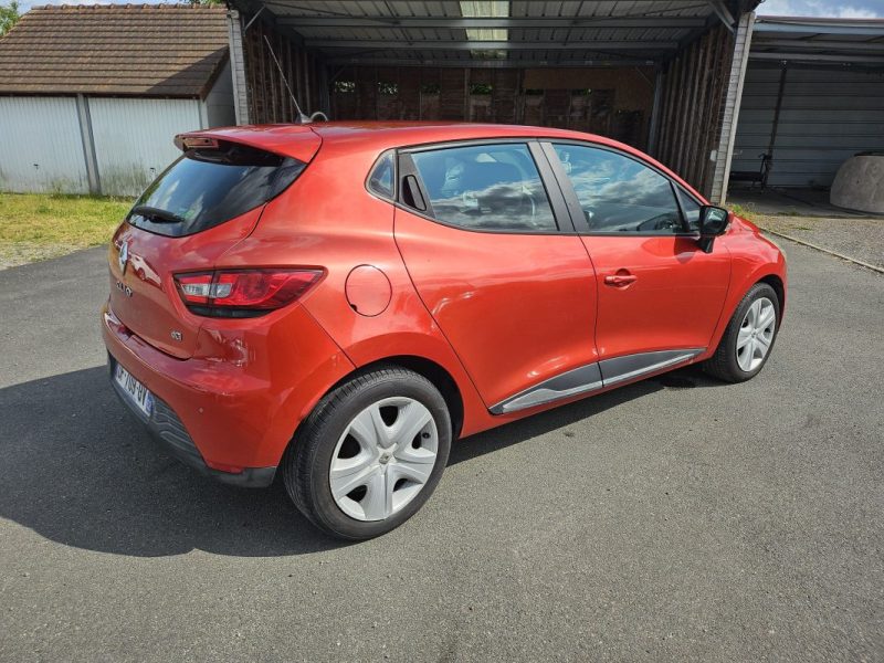 RENAULT CLIO 1.5L dCi 90cv LIMITED  / Révisée&Garantie