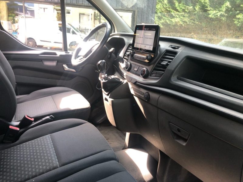 FORD TRANSIT CUSTOM 2022