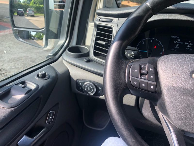 FORD TRANSIT CUSTOM 2022