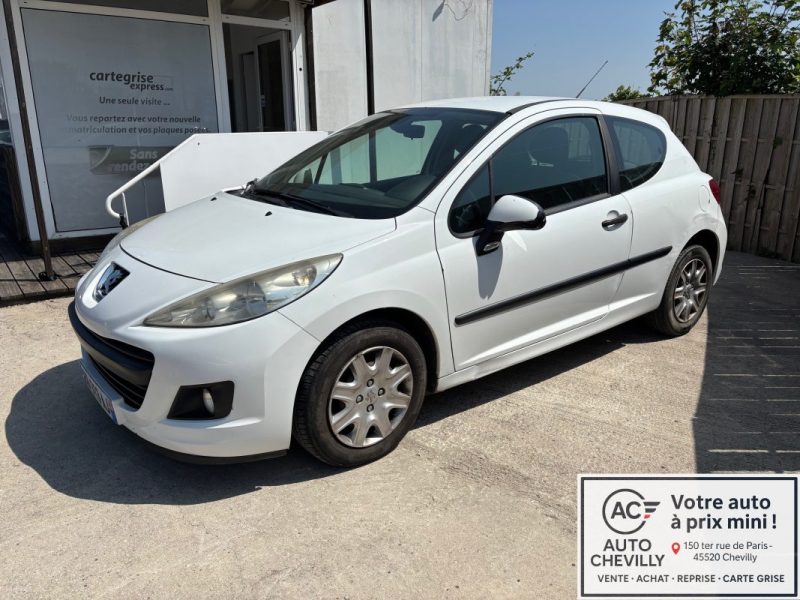 PEUGEOT 207 2010