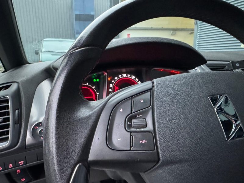 CITROEN DS5 1.6 BlueHDi S&S 120 ch So Chic