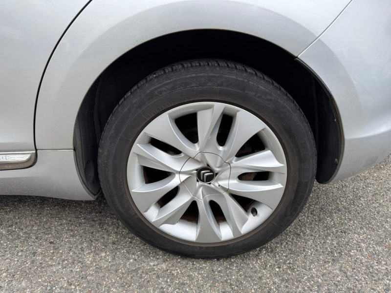 CITROEN DS5 1.6 BlueHDi S&S 120 ch So Chic