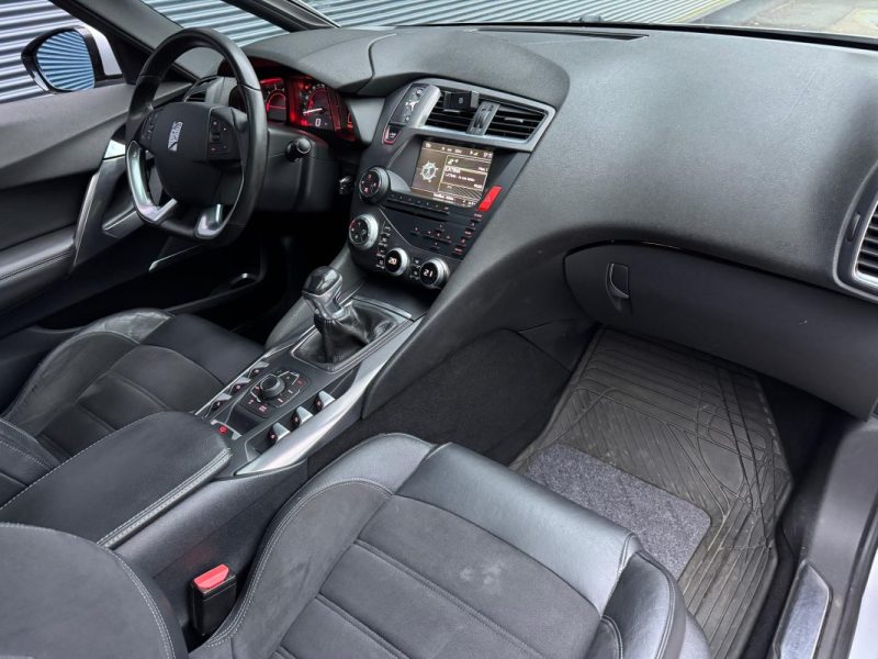 CITROEN DS5 1.6 BlueHDi S&S 120 ch So Chic