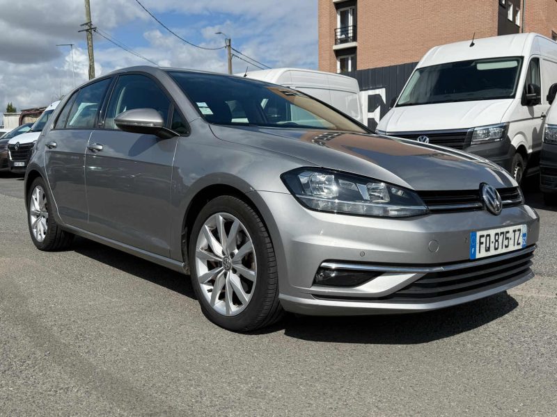 VOLKSWAGEN GOLF 2020