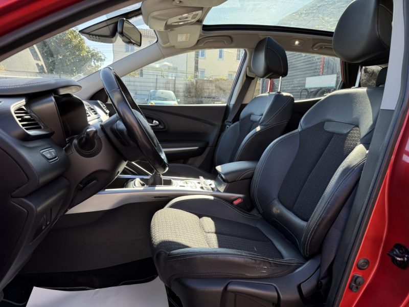 RENAULT Kadjar TCE 130 ENERGY INTENS (PRIX PROMO)
