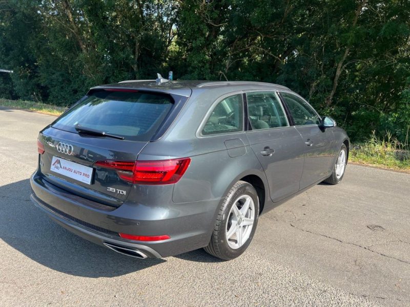 AUDI A4 AVANT 2019