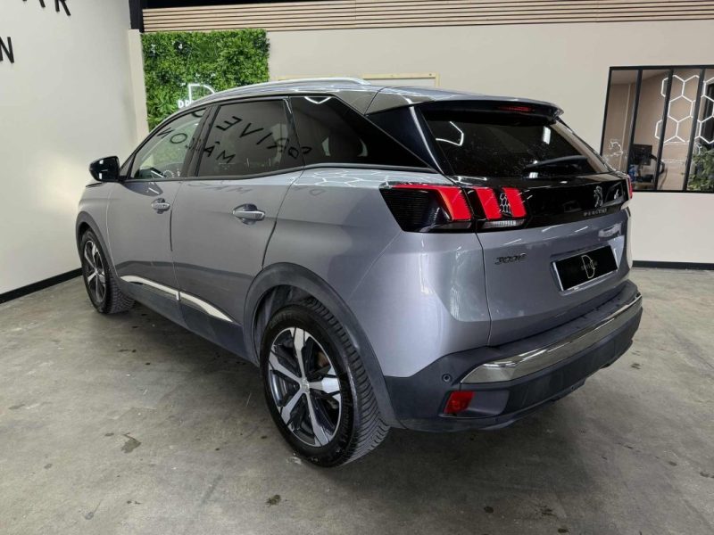 PEUGEOT 3008 2018