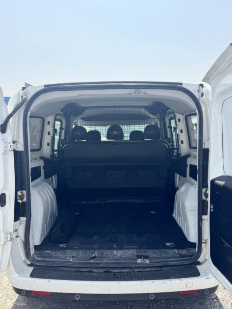 FIAT DOBLO MAXI CARGO 1.3 JTD MULTIJET 5 PLACES 