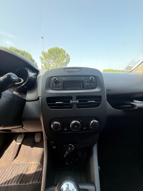RENAULT CLIO 2014 SOCIETE 2PL