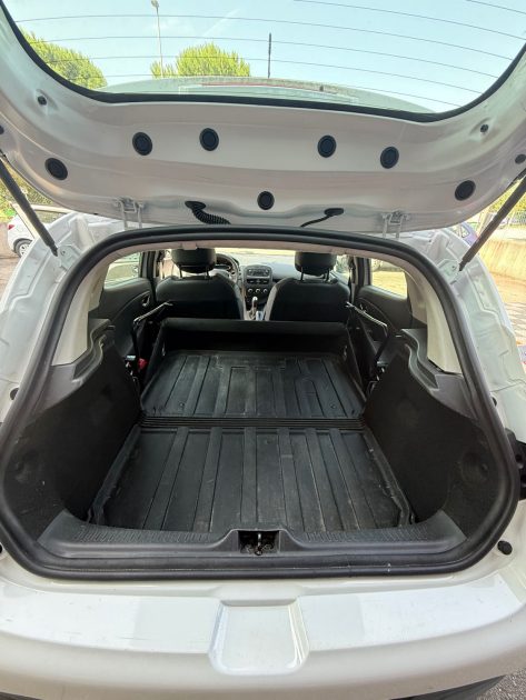 RENAULT CLIO 2014 SOCIETE 2PL