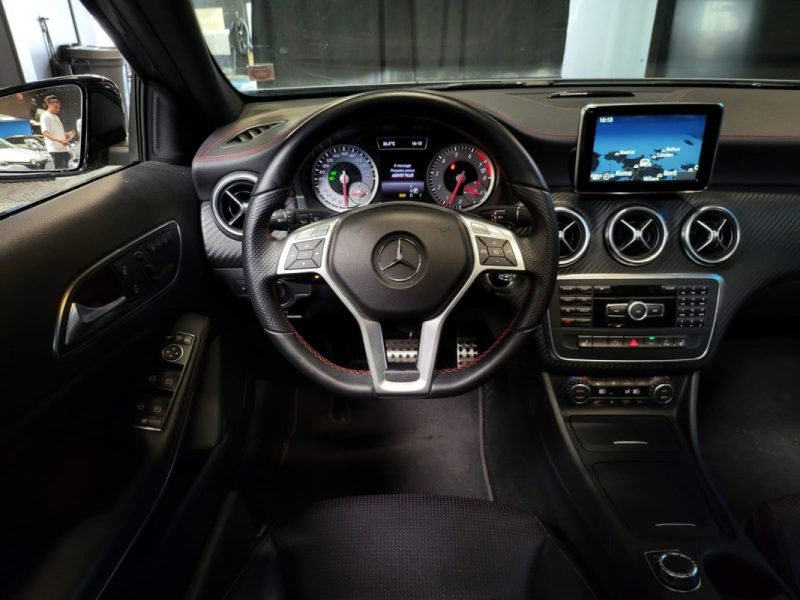 MERCEDES CLASSE A 180 1.6i 122 CH FASCINATION / SUIVI MERCEDES / T.O / SIEGES ELEC A MEMOIRE / SIEGE
