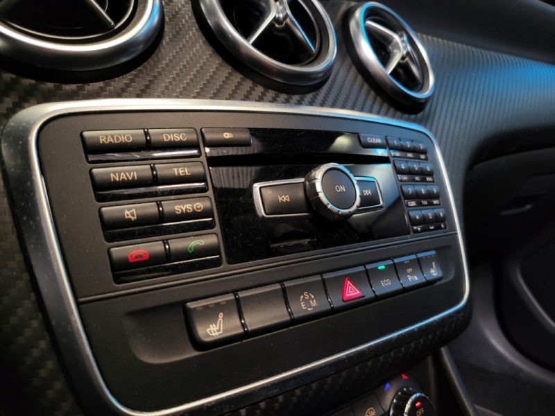 MERCEDES CLASSE A 180 1.6i 122 CH FASCINATION / SUIVI MERCEDES / T.O / SIEGES ELEC A MEMOIRE / SIEGE