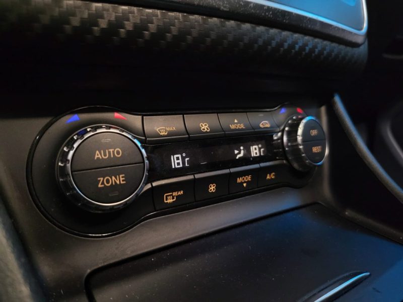 MERCEDES CLASSE A 180 1.6i 122 CH FASCINATION / SUIVI MERCEDES / T.O / SIEGES ELEC A MEMOIRE / SIEGE