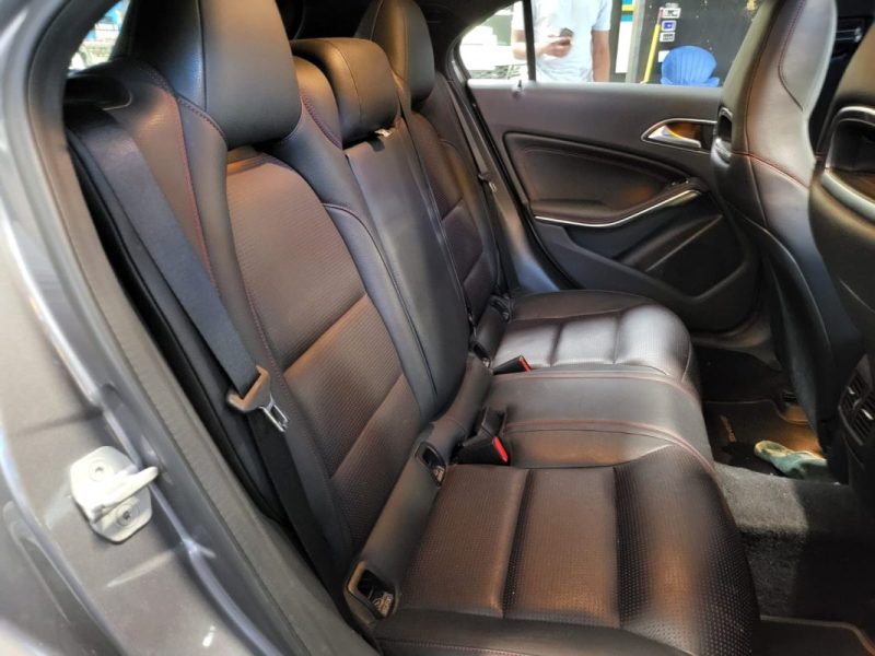 MERCEDES CLASSE A 180 1.6i 122 CH FASCINATION / SUIVI MERCEDES / T.O / SIEGES ELEC A MEMOIRE / SIEGE