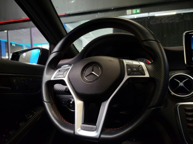 MERCEDES CLASSE A 180 1.6i 122 CH FASCINATION / SUIVI MERCEDES / T.O / SIEGES ELEC A MEMOIRE / SIEGE