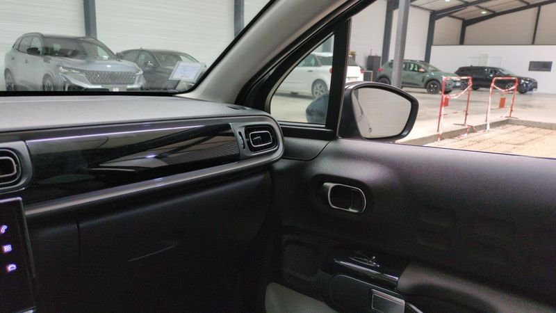 Citroën C3 Puretech 110 ch eat6 max + navi + camera de recul
