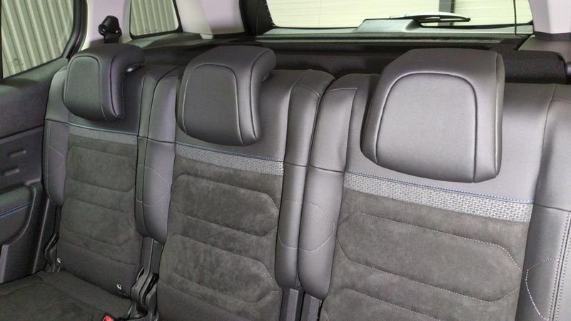 Citroën C5 Aircross Bluehdi 130 eat8 max + ambiance urban black