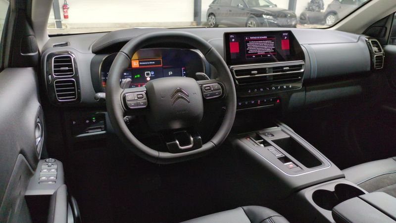 Citroën C5 Aircross Bluehdi 130 eat8 max + ambiance urban black