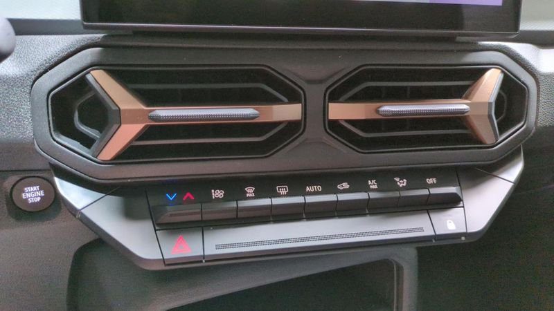 Dacia Duster nouveau Mild hybrid 130 4x2 extreme + pack techno +  city