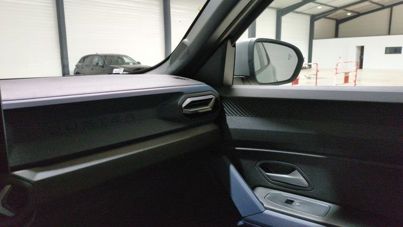 Dacia Duster nouveau Mild hybrid 130 4x2 journey + pack city + sieges chauffants