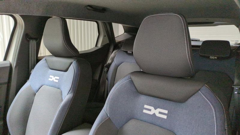 Dacia Duster nouveau Mild hybrid 130 4x2 journey + pack city + sieges chauffants