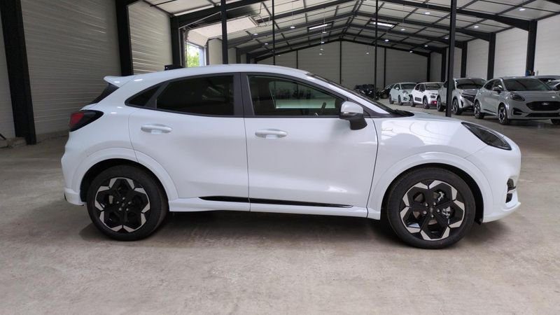 Ford Puma nouveau 1.0 ecoboost 125 ch mhev s&s powershift st-line x