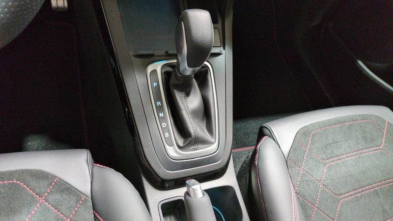 Ford Puma nouveau 1.0 ecoboost 125 ch mhev s&s powershift st-line x