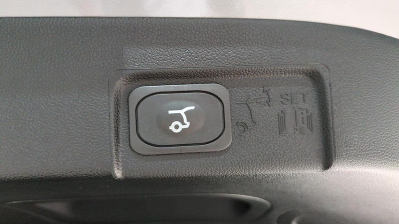 Ford Puma nouveau 1.0 ecoboost 125 ch mhev s&s powershift st-line x