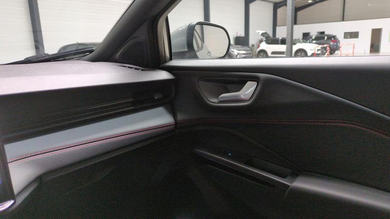 Ford Puma nouveau 1.0 ecoboost 125 ch mhev s&s powershift st-line x