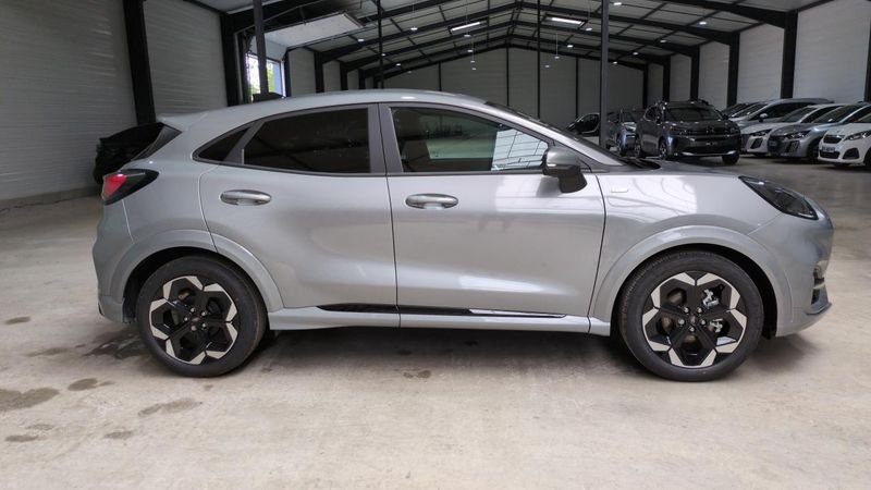 Ford Puma nouveau 1.0 ecoboost 125 ch mhev s&s powershift st-line x
