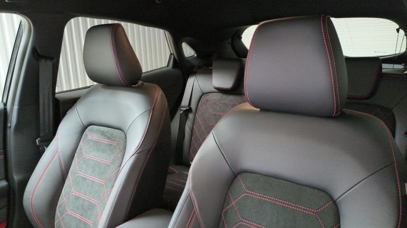 Ford Puma nouveau 1.0 ecoboost 125 ch mhev s&s powershift st-line x