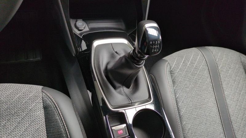 Peugeot 208 Puretech 100 s&s bvm6 allure